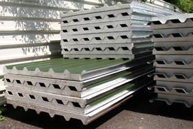 Insulated roofing sheet